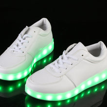 Load image into Gallery viewer, Led luminous Shoes Outdoor children