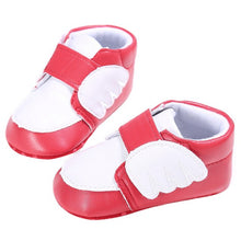 Load image into Gallery viewer, Newborn BabyLittle Wing Soft Shoes