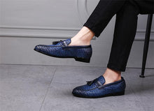 Load image into Gallery viewer, Tassel Men&#39;s Dress Flats