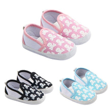 Load image into Gallery viewer, Classic Sneakers Newborn Baby Shoes